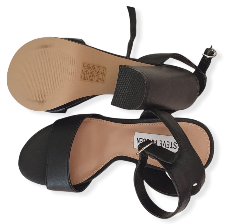 Sandali Steve Madden Z28